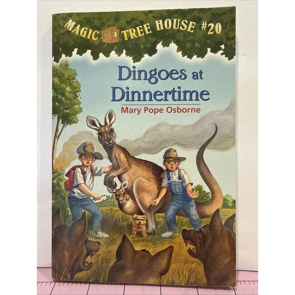 Magic‎ Tree House Dingoes at Dinnertime #20  by Mary Pope Osborne